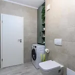 Enif With Parking -tractoru Coresi Apartamento