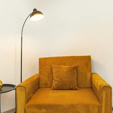 Apartament Enif With Parking -tractoru Coresi Brașov