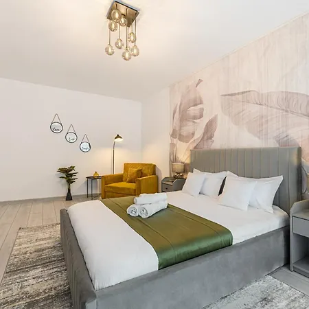 Enif With Parking -tractoru Coresi *