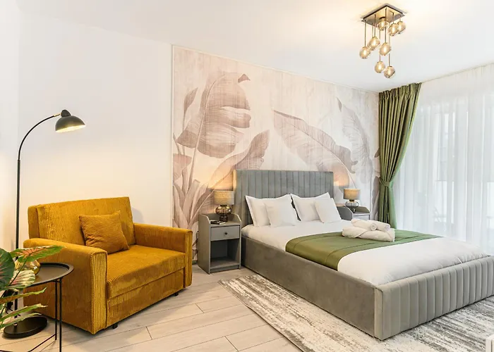 Enif With Parking -tractoru Coresi Apartment